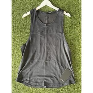 License to Train Tank - Black